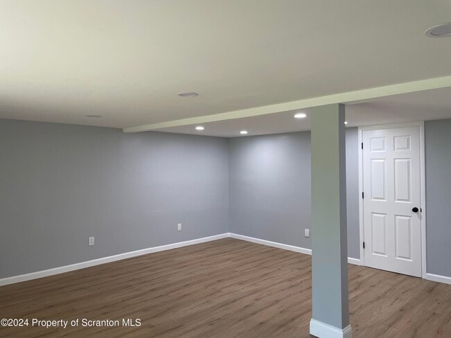 Building Photo - 149 Schlittler Rd
