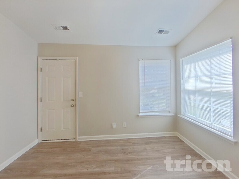 Building Photo - 6314 Spanish Moss Ln