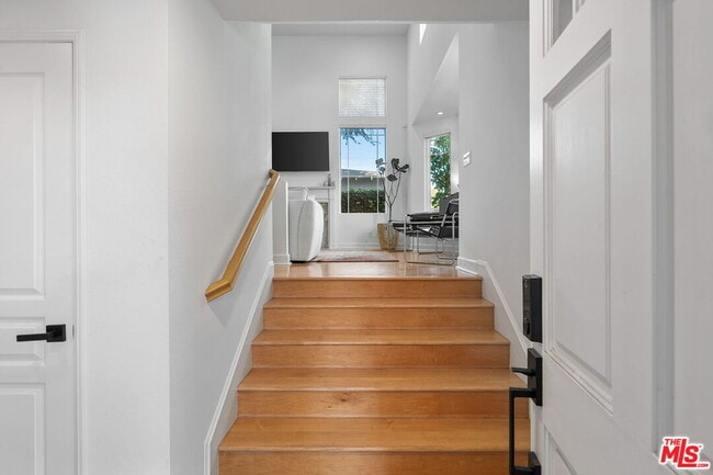 Building Photo - 4371 Troost Ave