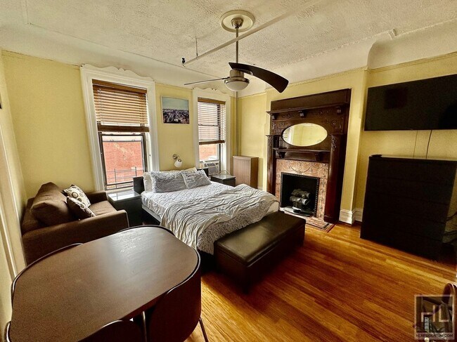 Building Photo - PARK PLACE