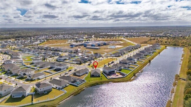 Building Photo - 12696 Tannencrest Dr
