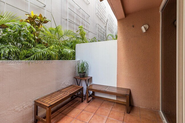 Building Photo - 2801 Florida 234