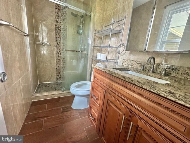 Building Photo - 4128 Point Hollow Ln