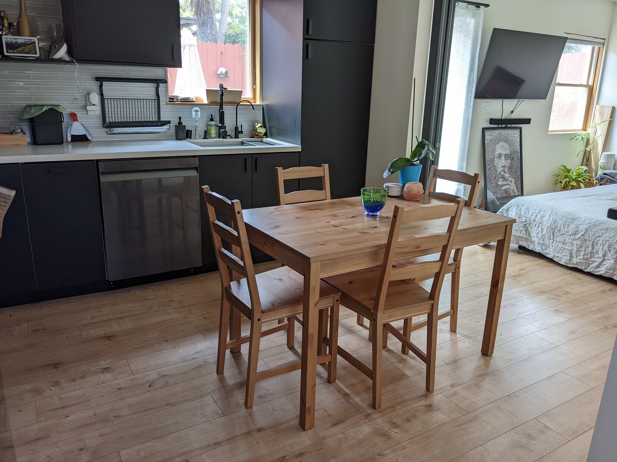 Building Photo - 820 46th St