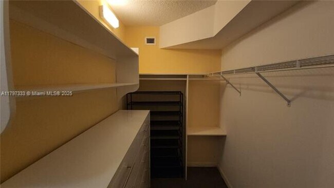 Building Photo - 5900 Collins Ave
