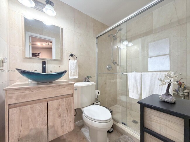 Building Photo - 7925 SW 124th St