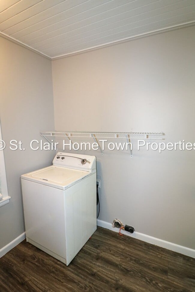 Building Photo - Pell City Rental