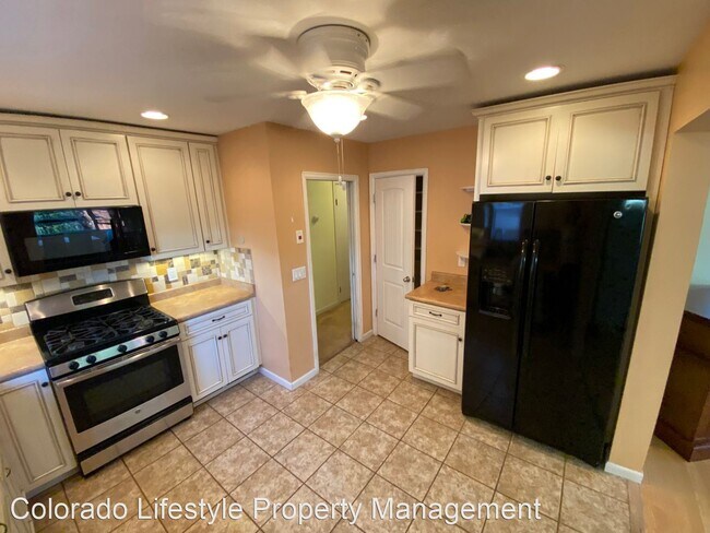 Building Photo - 4 br, 2 bath House - 118 W Mill Street