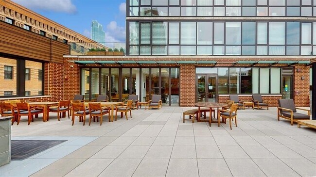 Building Photo - 10 Provost St