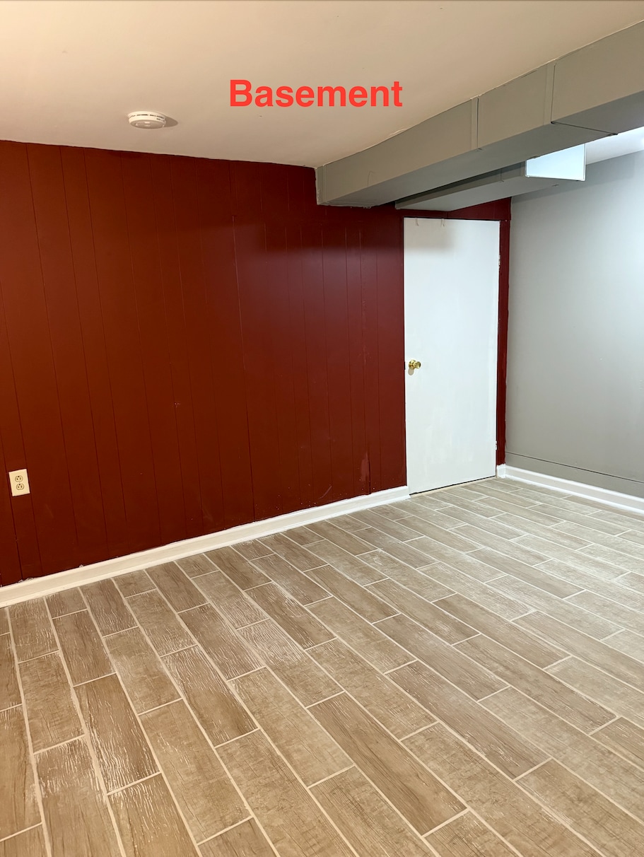 Building Photo - 271 Danny Ln