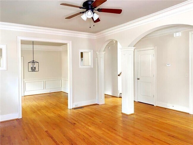 Building Photo - 286 Morgan Pl SE