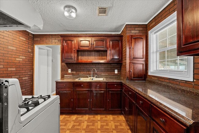 Building Photo - 14029 McNair St