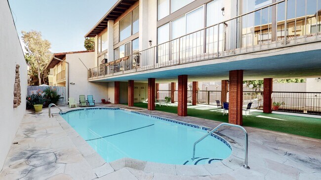 Building Photo - Modern Loft-Style Condo with Floor to Ceiling Windows  in Vibrant Culver City