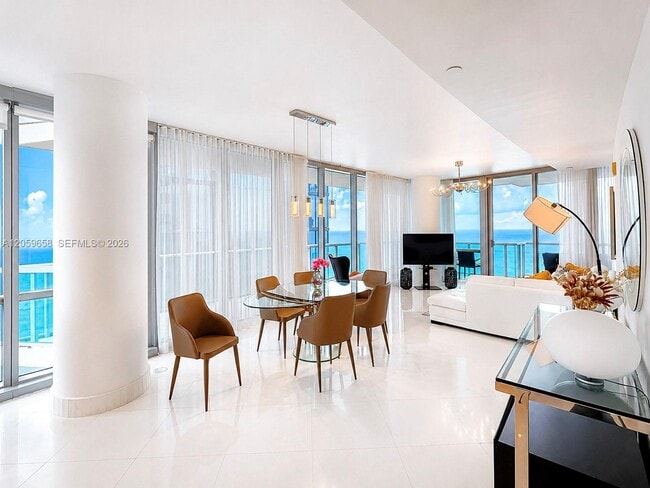 Building Photo - 17121 Collins Ave