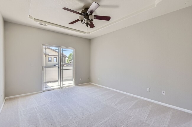 Building Photo - Newly Updated 3 Bedroom, 2 Bath Townhome I...