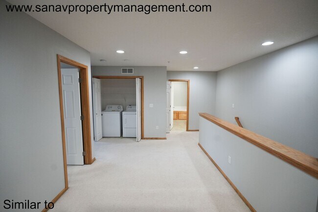 Building Photo - 615 87th St