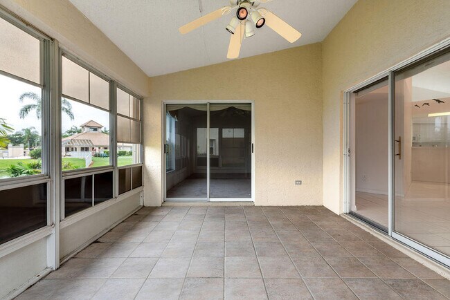 Building Photo - 4246 SE Home Way