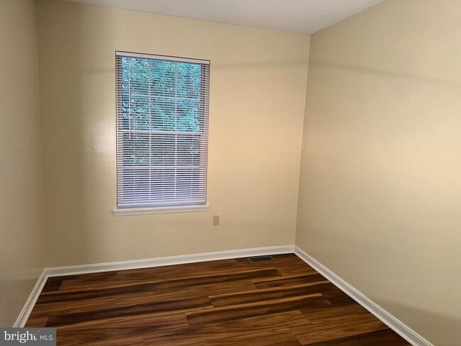 Building Photo - 408 Rockwood Dr