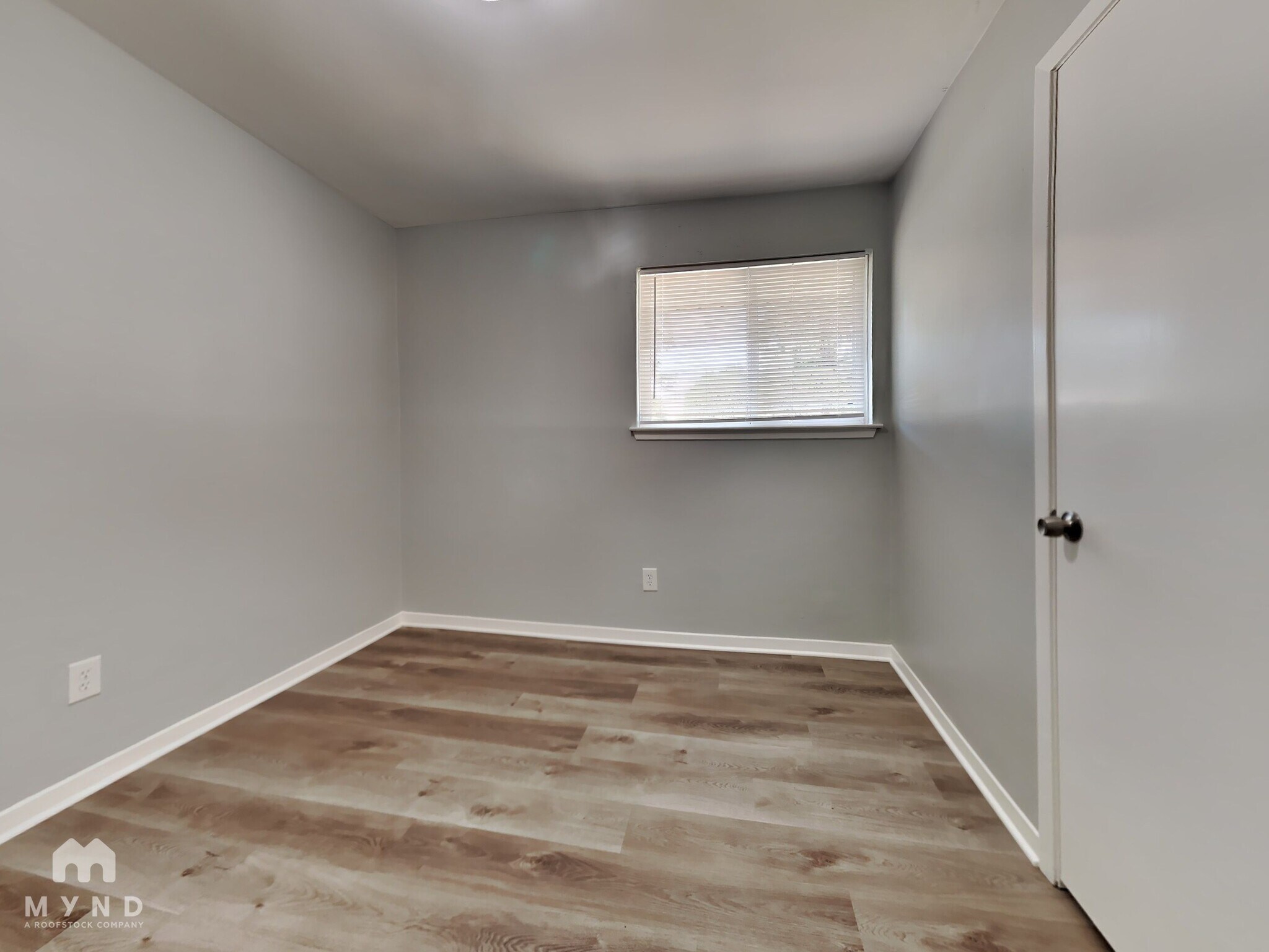 Building Photo - 6410 Harcourt Dr