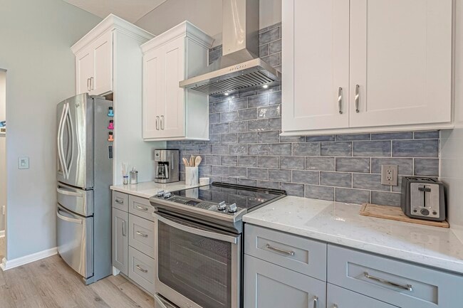 Building Photo - 4818 Southern Trail