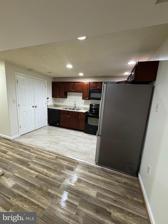 Building Photo - 76 Cherry Laurel Dr