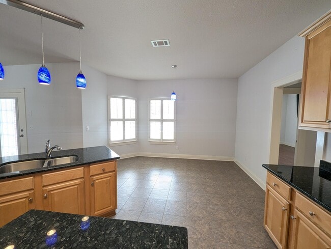 Building Photo - 1920 Morella St