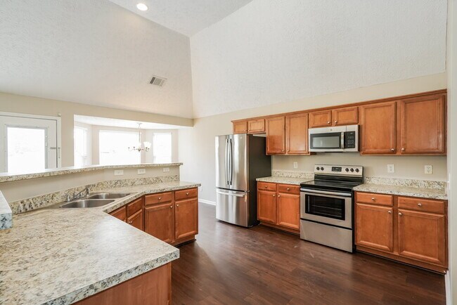 Building Photo - 1918 Portview Dr