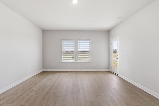 Building Photo - 730 Ebb Tide Rd