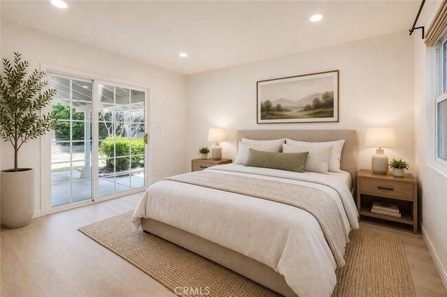 Building Photo - 3511 Paraiso Way