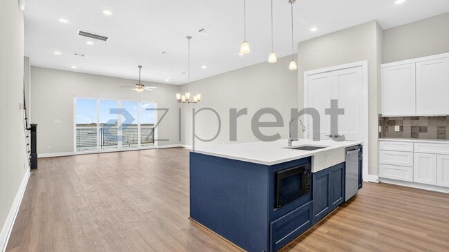 Building Photo - 4413 Anthony Ct Ln