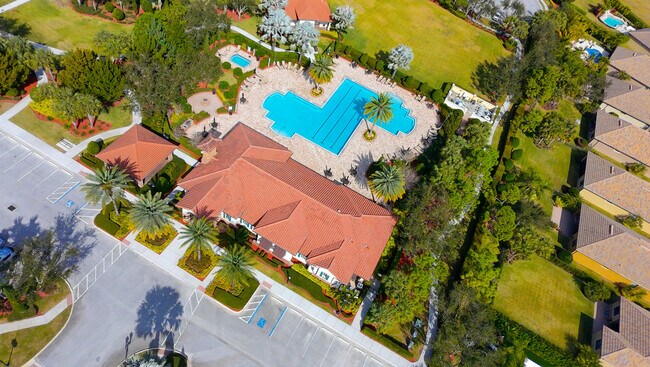 Building Photo - 3352 Siena Cir