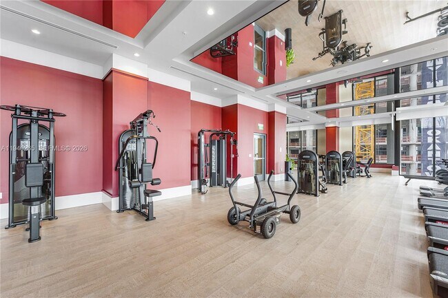 Building Photo - 11 NE 6th St