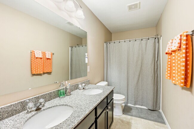 Building Photo - 6192 Bayard Dr