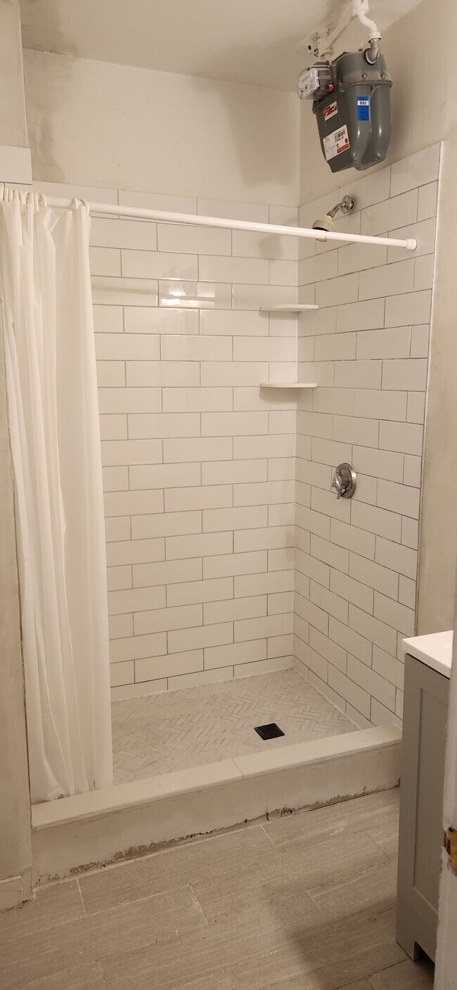 Building Photo - 38 Hemenway St