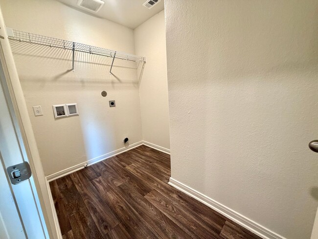 Building Photo - 3BR Home in Luckey Ranch w/ Large Backyard & Resort-Style Amenities
