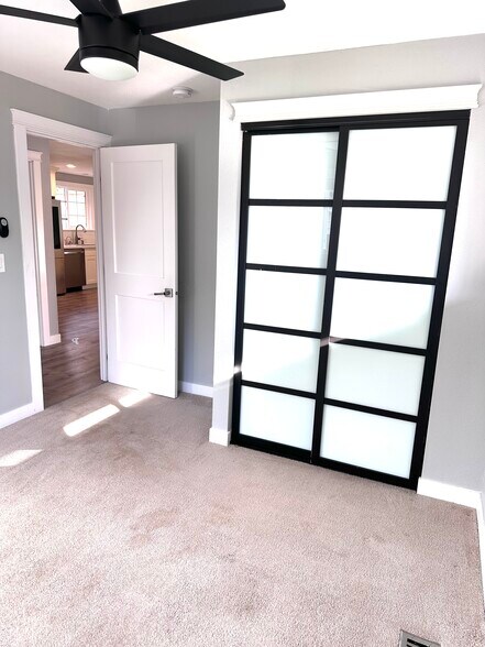 Building Photo - 714 N 179th St