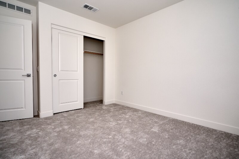 Building Photo - 389 Havasu Wy