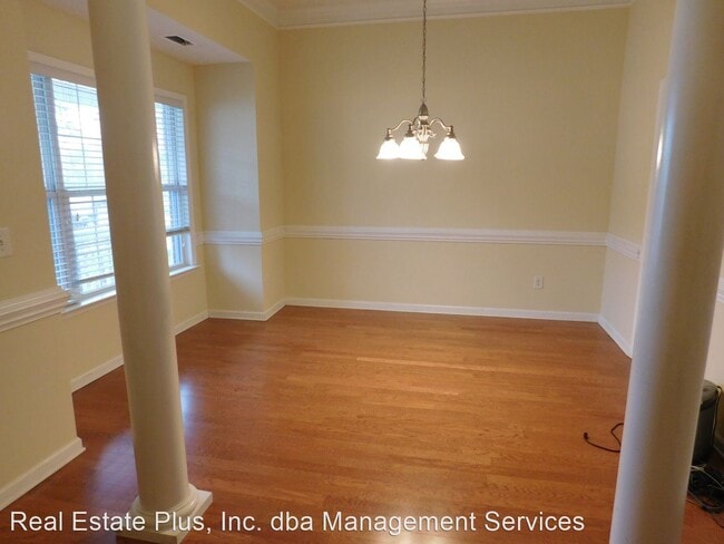 Building Photo - 3 br, 2 bath House - 3103 Drew Avenue