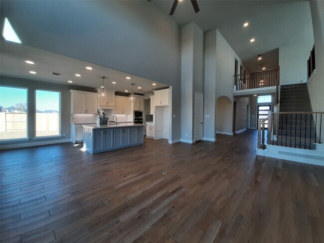 Building Photo - 7575 Pemberley Ct
