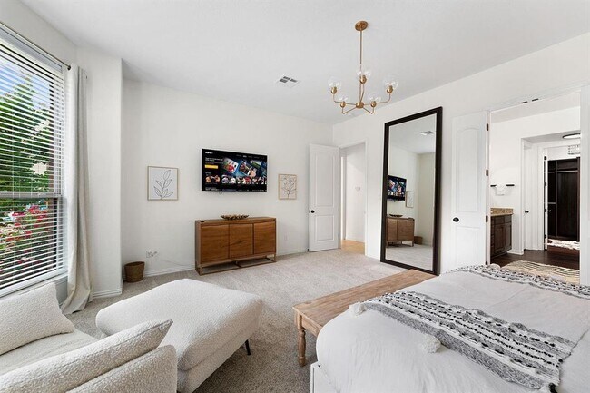 Building Photo - 17312 Wildrye Dr