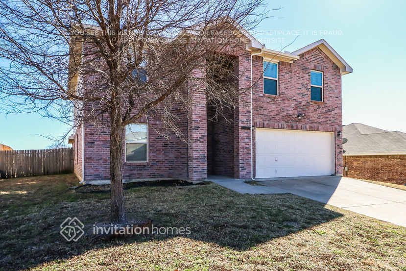 Building Photo - 2435 Buffalo Run