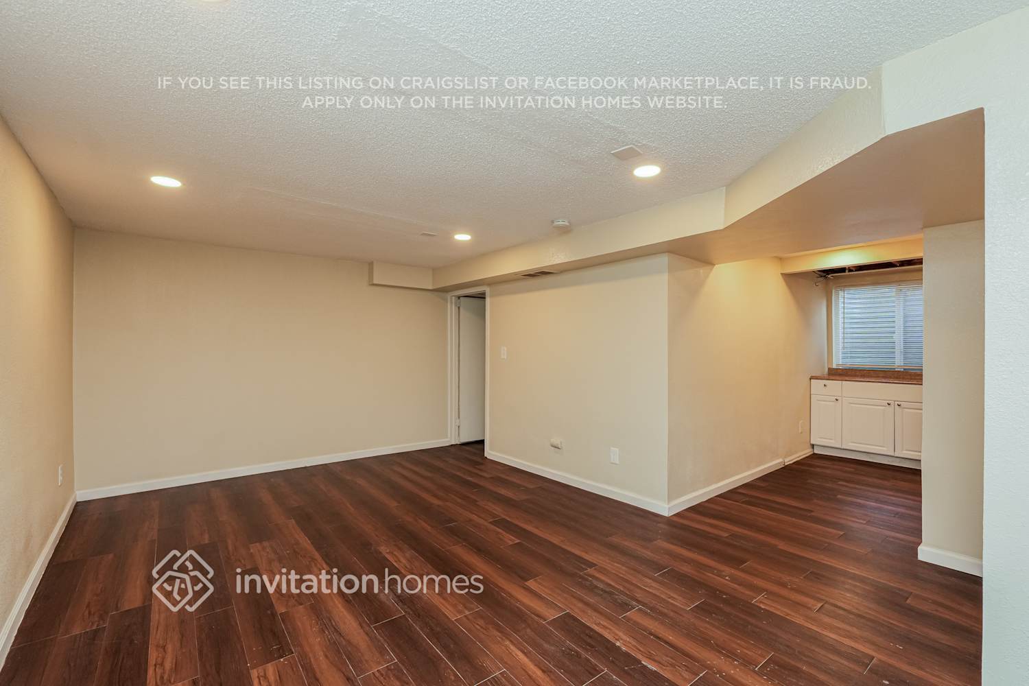 Building Photo - 6575 Glade Park Dr