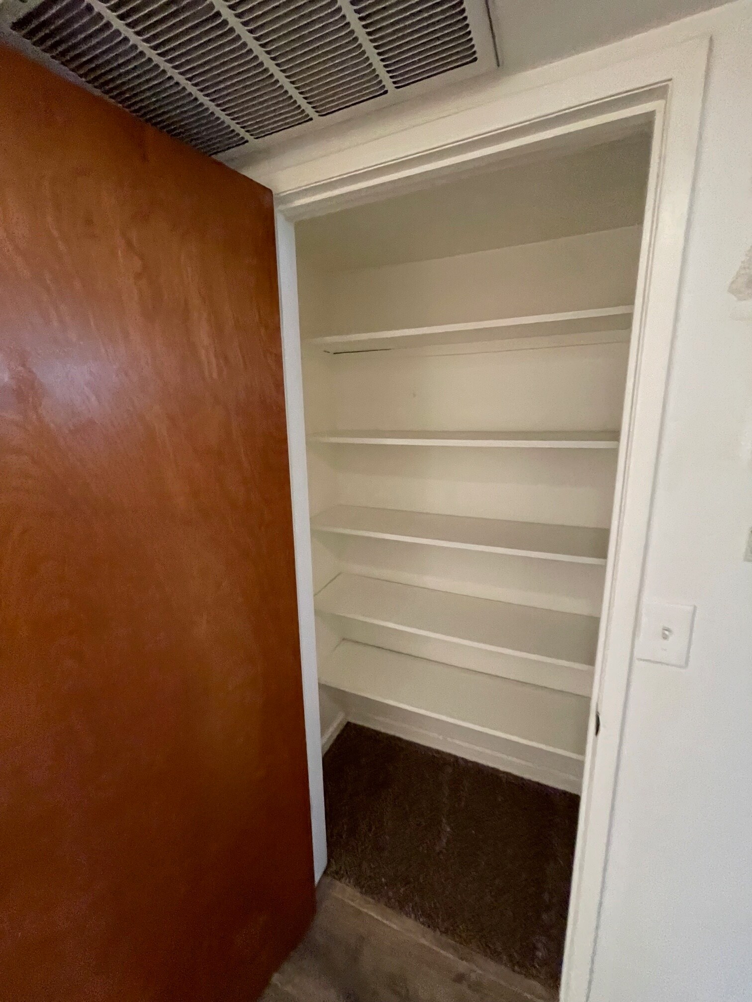 Building Photo - 1001 Sycamore St