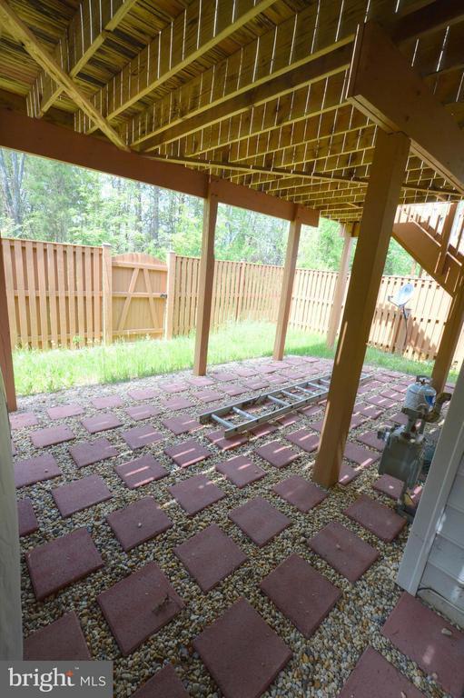 Building Photo - 22111 Chelsy Paige Square