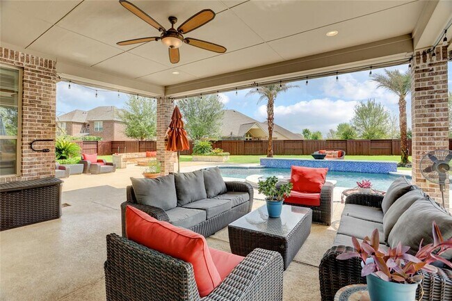 Building Photo - 10727 Stone Isle Ct