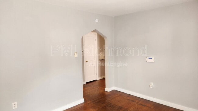 Building Photo - 125 Seaboard St