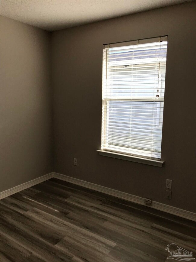 Building Photo - 1065 Antigua Cir