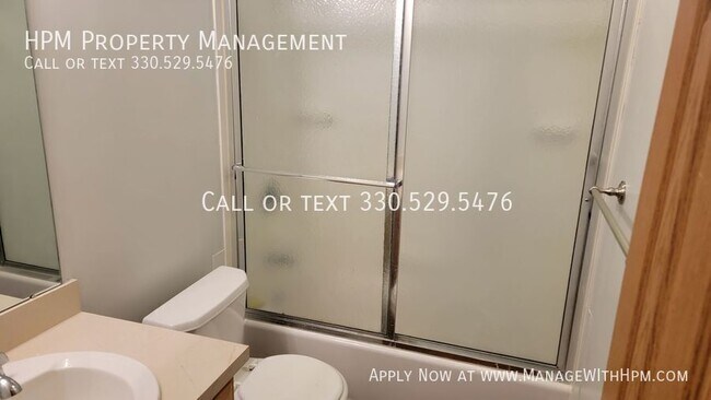 Building Photo - 82 1st St SE