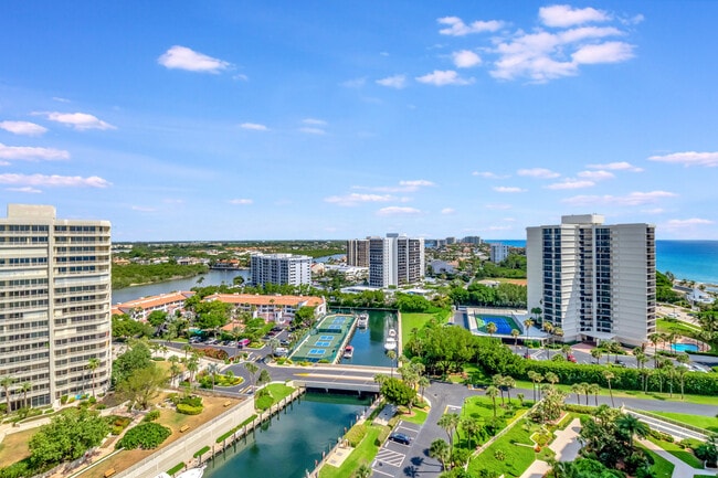 Building Photo - 4301 N Ocean Blvd