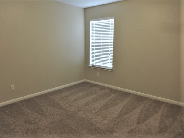 Building Photo - 20719 Dickinson Manor Ln